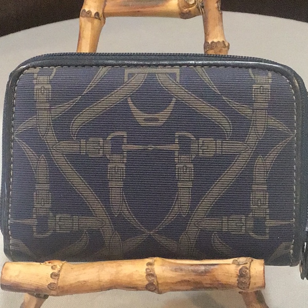 LOUVIER EQUESTRIAN PRINT WALLET - Picture 6 of 14